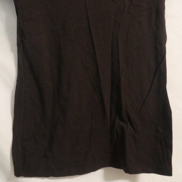 SEDUCTIONS | large | Chocolate Brown V-Neck Tee - Picture 10 of 10